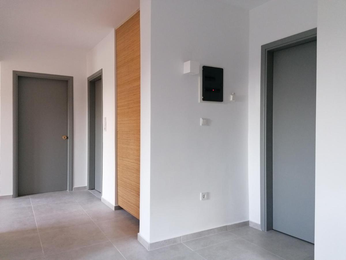 Endless Summer Pool Flat Иксиа Экстерьер фото